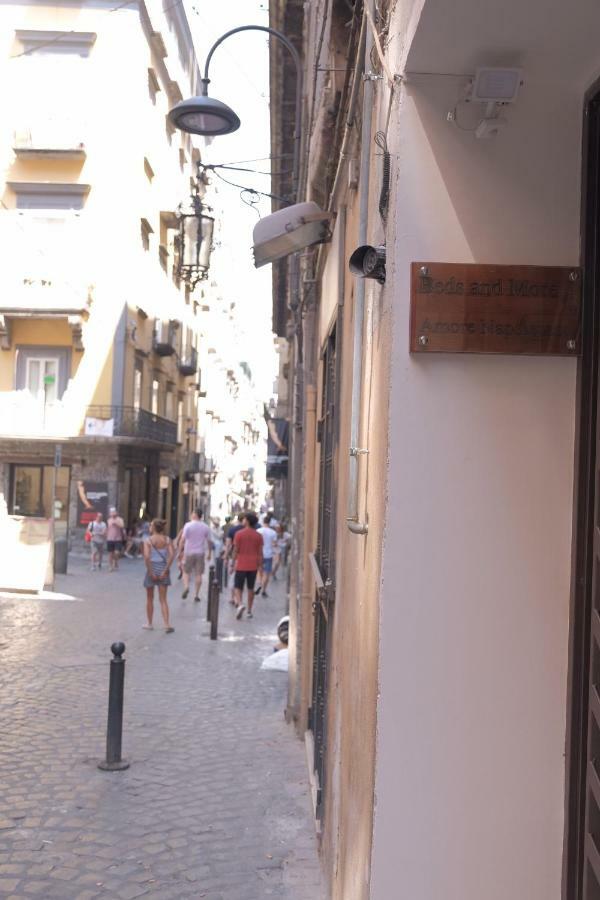 Amore Napoletano Naples Exterior photo